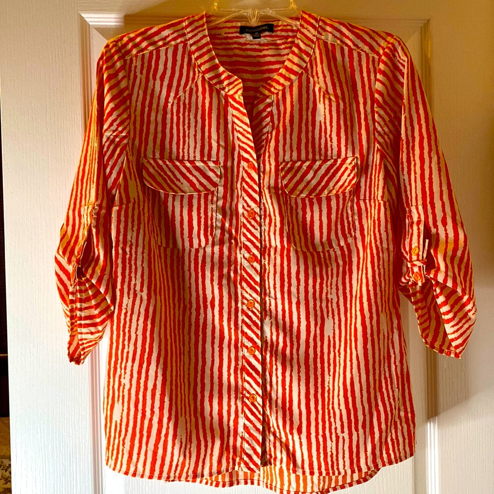 Notations Size Medium Coral/White Top